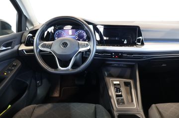 Volkswagen Golf VIII 2.0 TDI Life AID+ACC+LED+CARPLAY+ALU