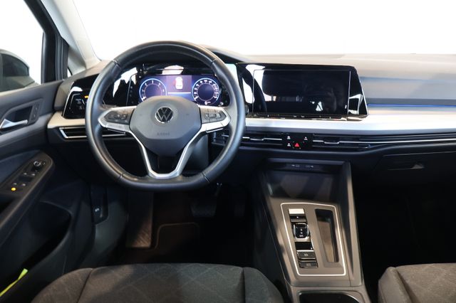 Volkswagen Golf VIII 2.0 TDI Life AID+ACC+LED+CARPLAY+ALU