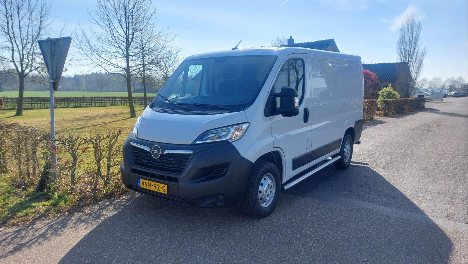 Opel Movano 2.2D 120 L1H1 3.3t CLIMA/NAVI/CARPLAY BJ