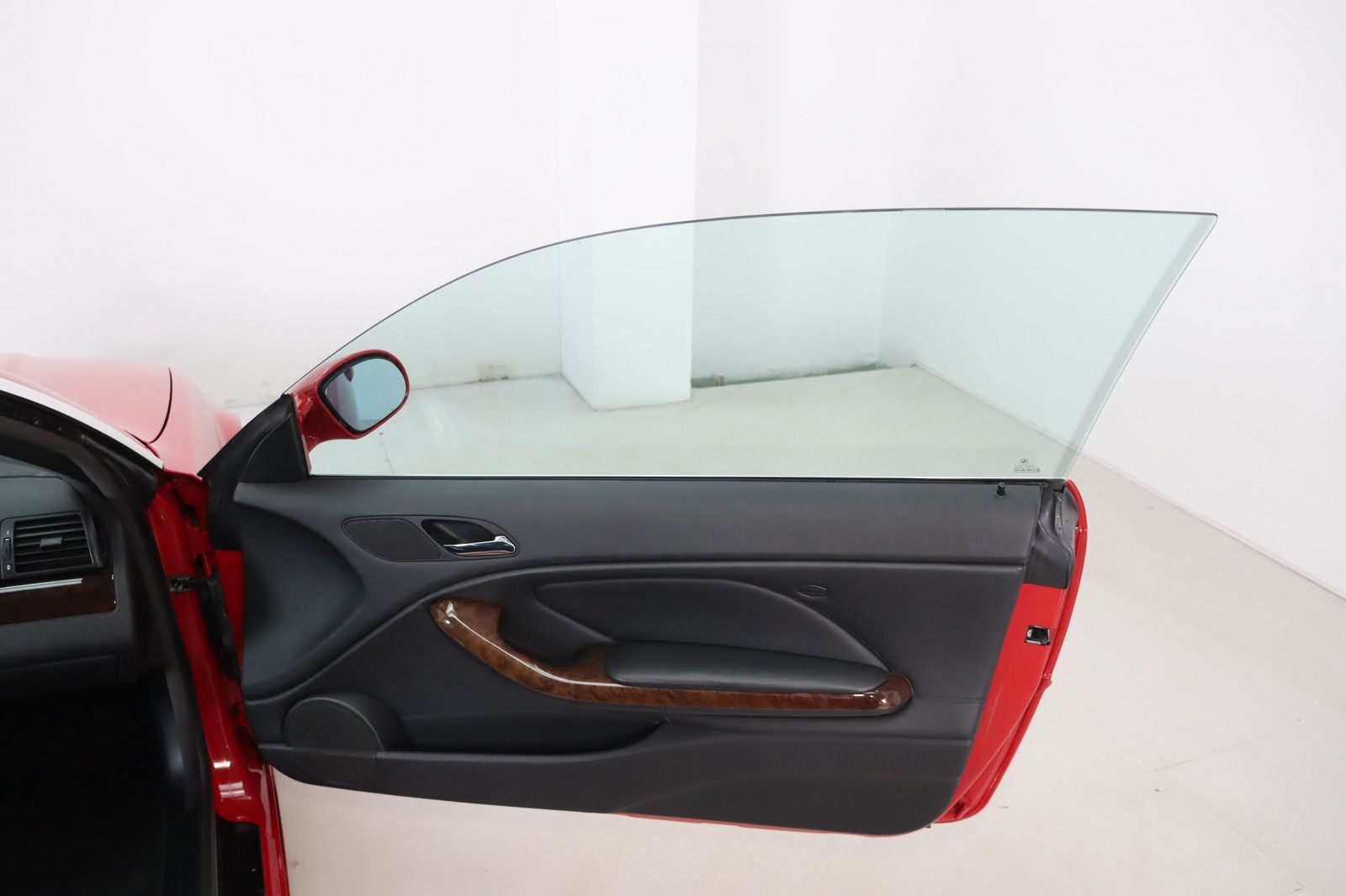 Fahrzeugabbildung BMW 323 Ci Cabrio Sitzhzg. * Leder * Klimaautom.