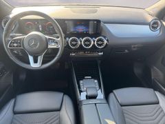 Fahrzeugabbildung Mercedes-Benz GLA 250e Style