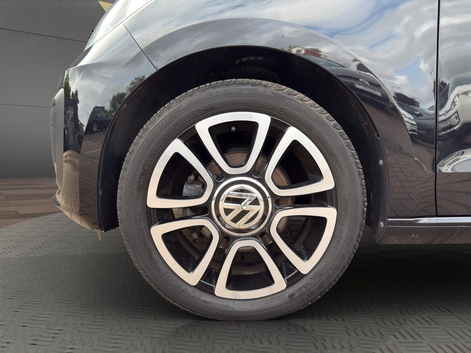 Fahrzeugabbildung Volkswagen up! move up! *Klima*Bluetooth*