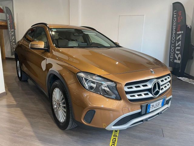 Mercedes-Benz Mercedes-benz GLA 180 GLA 180 d Sport 1.5 cv 110