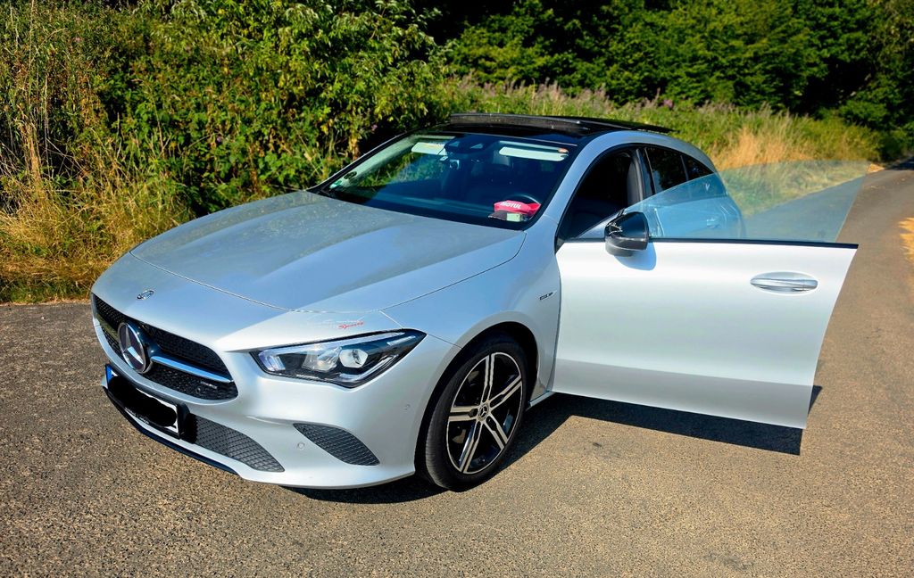 Image of Mercedes-Benz CLA 200 Shooting Brake