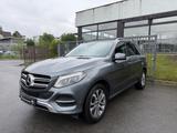 Mercedes-Benz GLE 350 d 4Matic 360°/LED/PANO/AHK!!! - graue Mercedes-Benz GLE 350