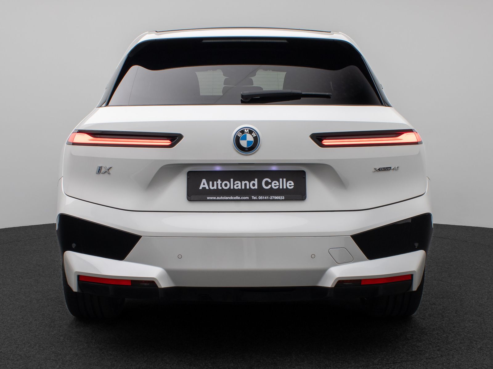 Fahrzeugabbildung BMW iX xD40 Sport SkyLounge Laser 360°DAB H/K 22Zoll