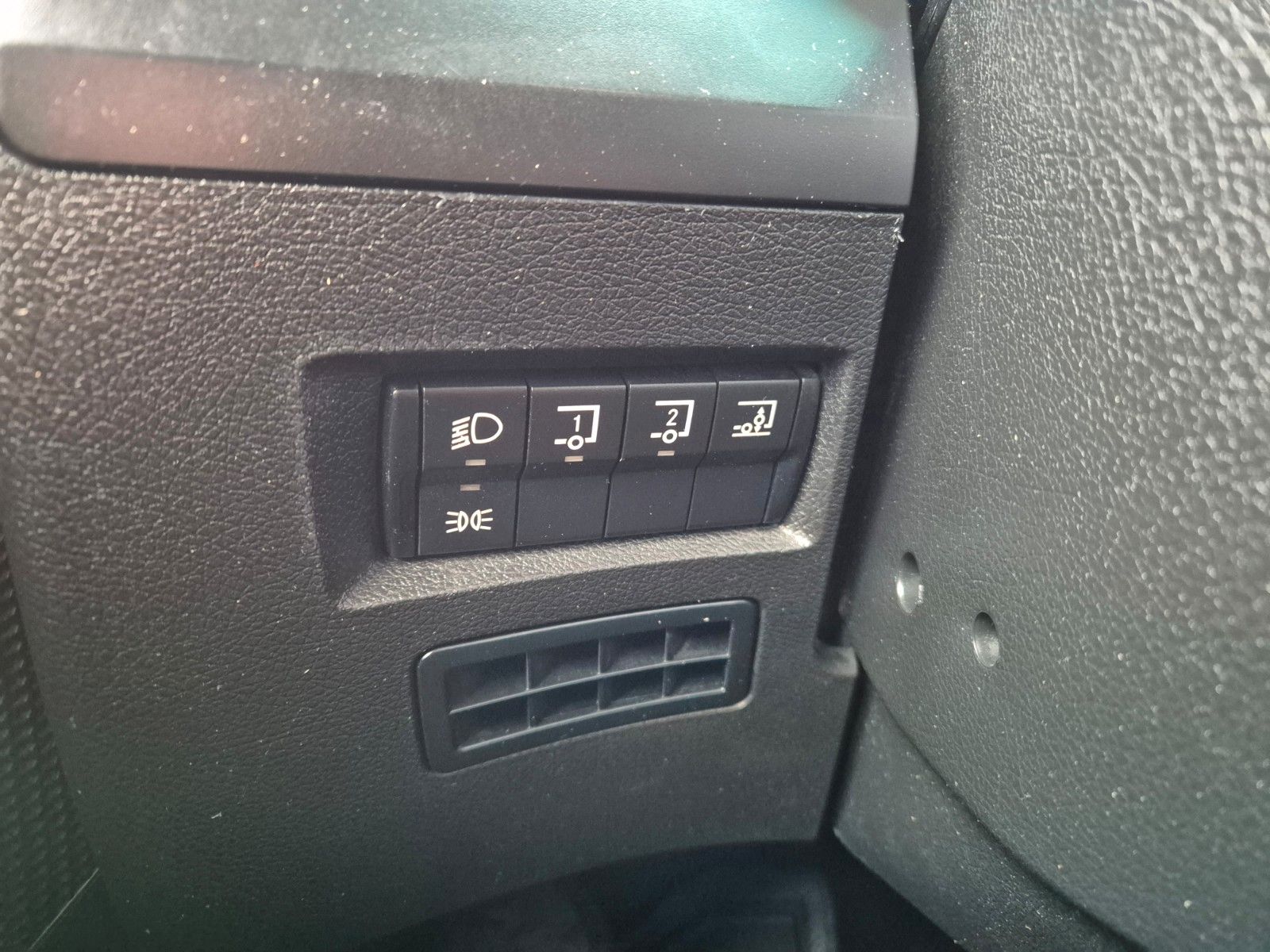 Fahrzeugabbildung Mercedes-Benz Actros 1848 LS Hydraulik Reatarder Standklima