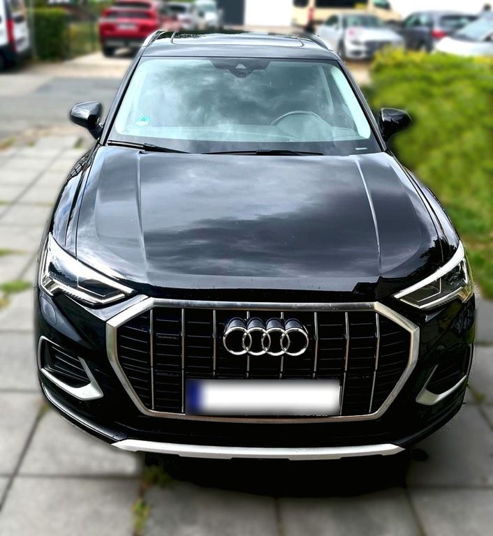 Image of Audi Q3