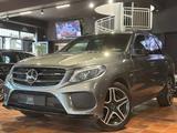 Mercedes-Benz GLE 43 AMG NIGHT FAHRASS+ STANDHZ SOFTCL AHK3,5T - Mercedes GLE 43 AMG SUV