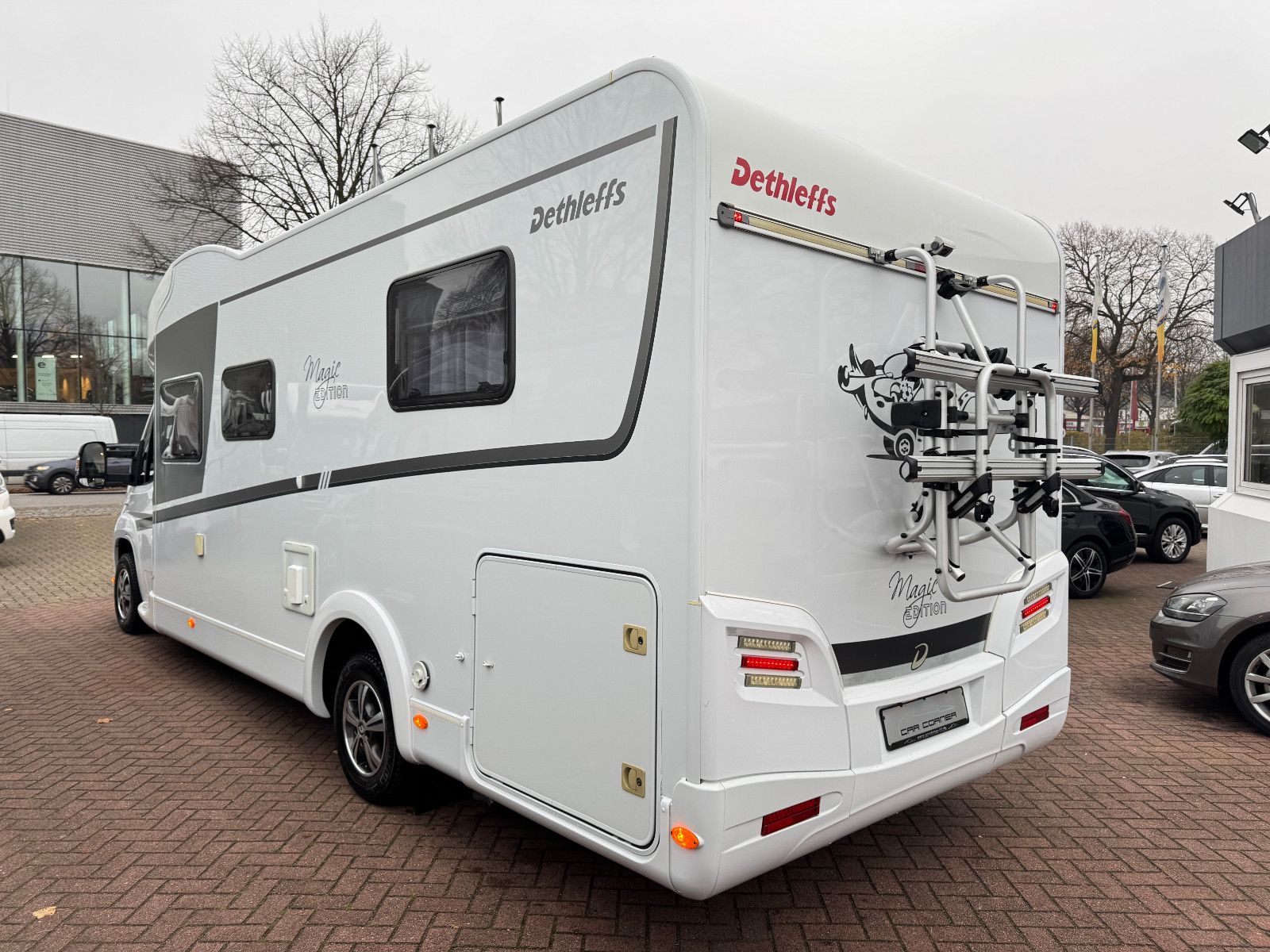 Fahrzeugabbildung Dethleffs T 7151-4 DB MAGIC EDITION QUEENSBETT SOLAR ALKO