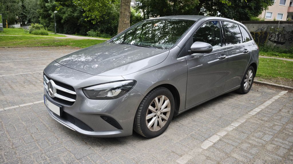 MERCEDES-BENZ B 180 d - 7G - DCT Progressive - NAVI - MBUX