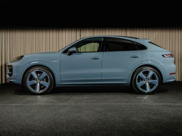 Porsche Cayenne - 2