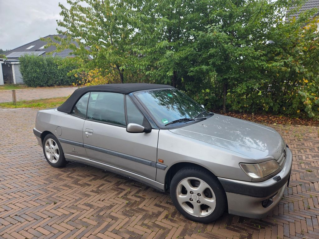 Peugeot 306