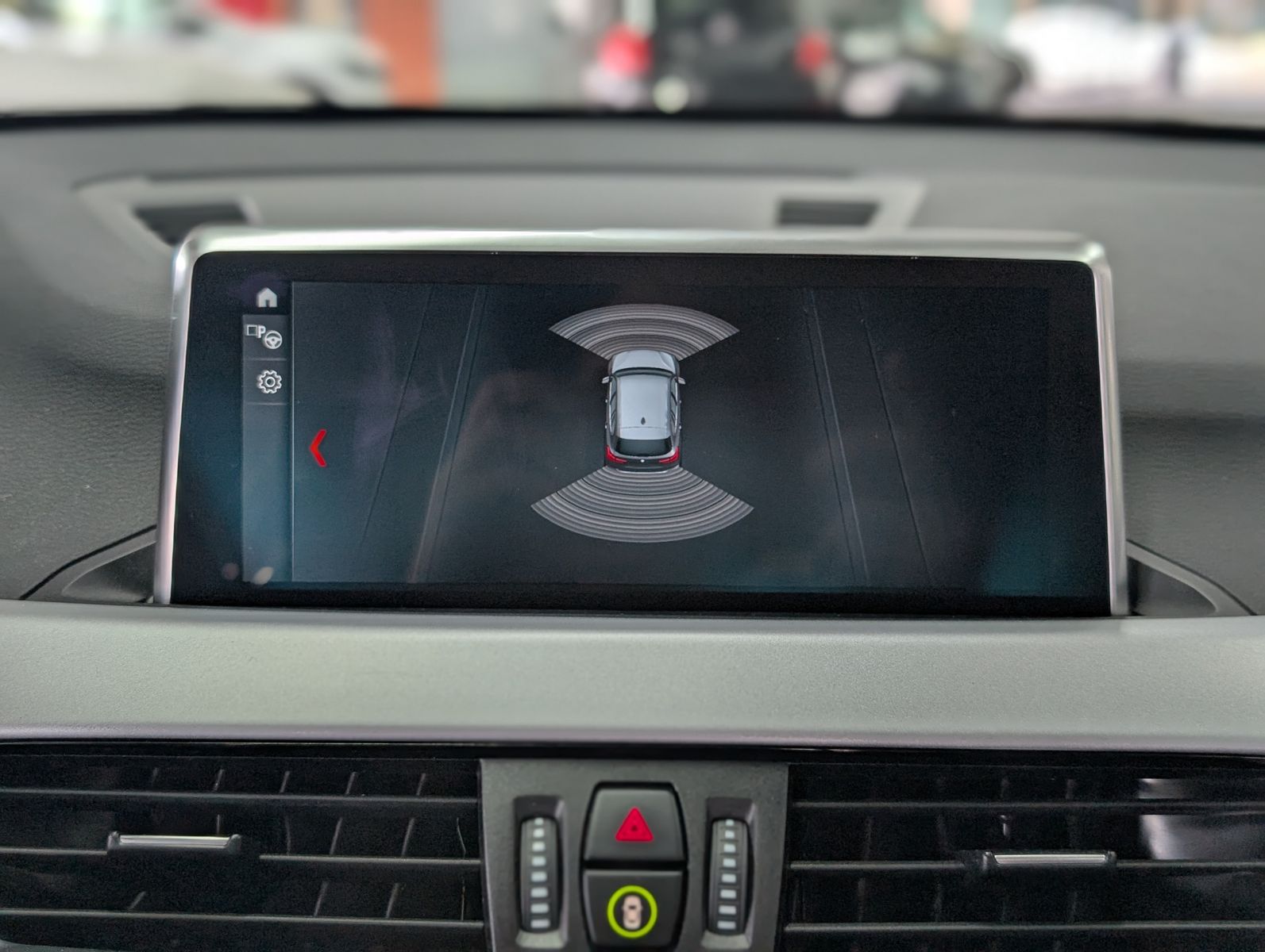 Fahrzeugabbildung BMW X1 xDrive 25e Advantage AHK LED APP VIRT SoH 87%