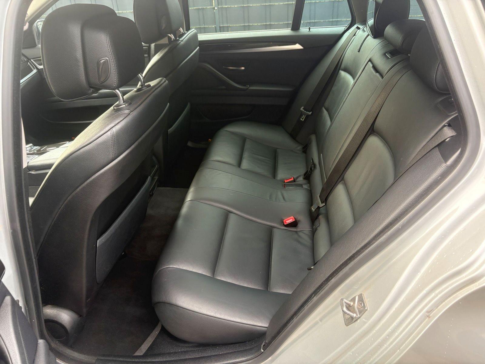 BMW 520 2012 — photo 9