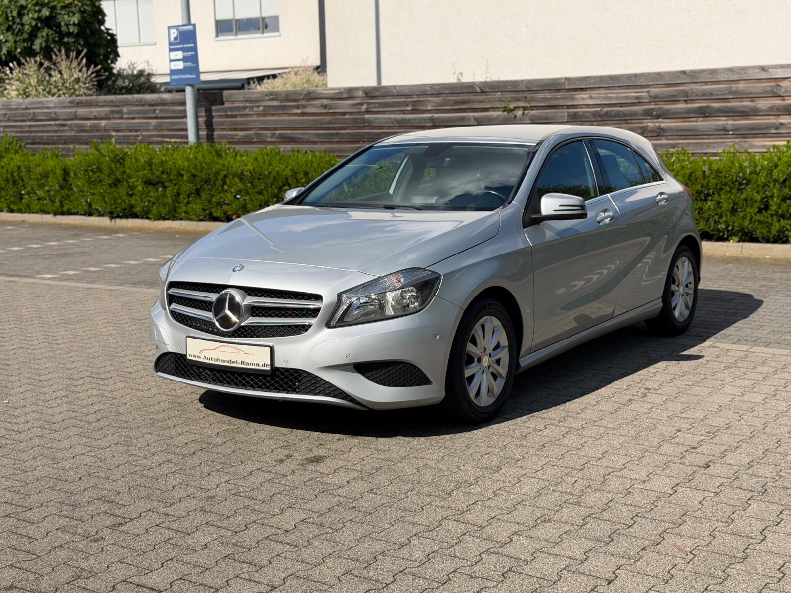 Mercedes-Benz A 180 BlueEfficiency Navi TÜV PDC Alus