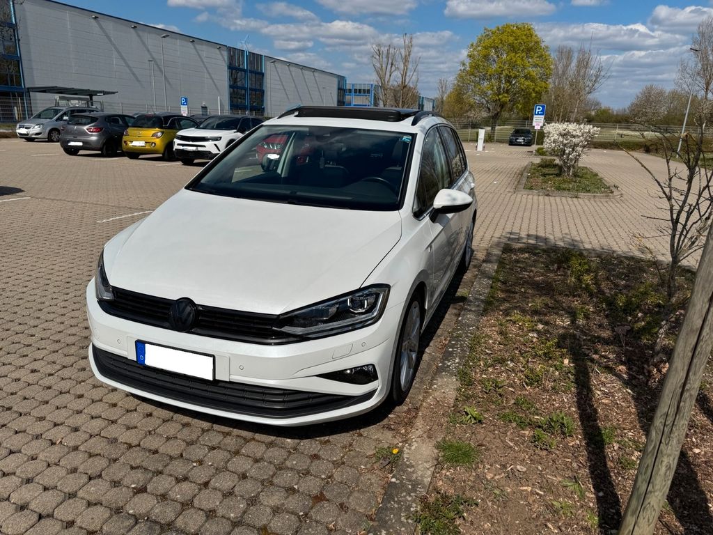 Image of Volkswagen Golf Sportsvan