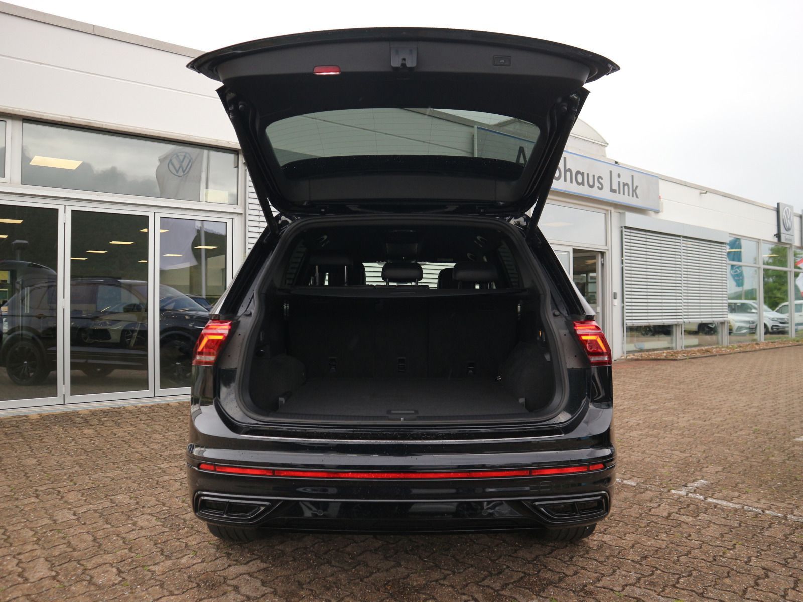 Volkswagen Tiguan Allspace - Bild 7