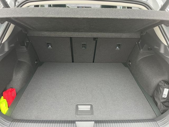 T-Roc Style 1.5 l eTSI DSG Panorama,EasyOpen,Nav