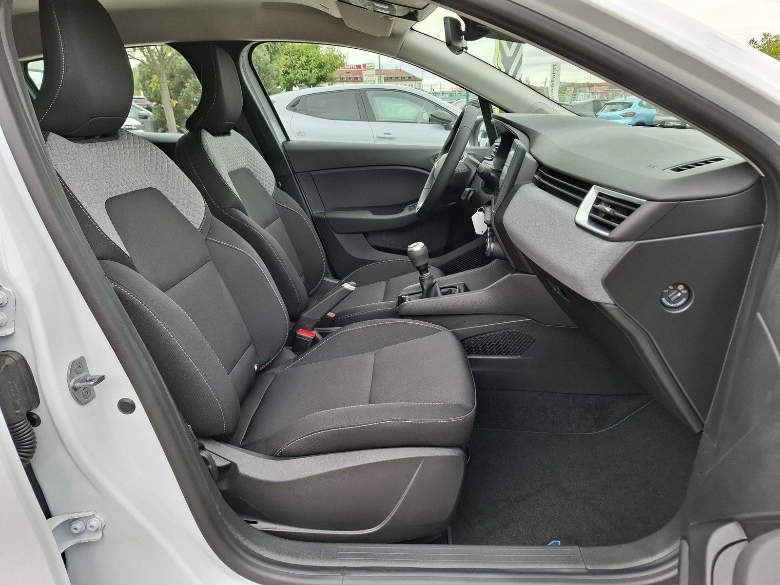 Renault Clio - Bild 13