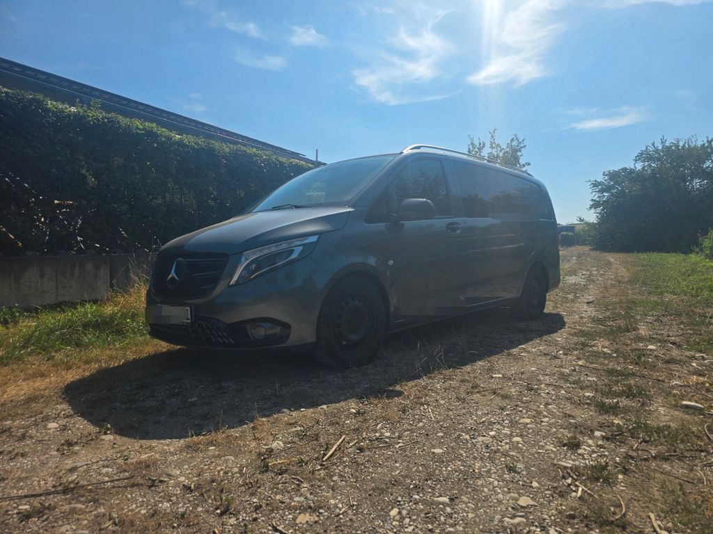 Image of Mercedes-Benz Vito