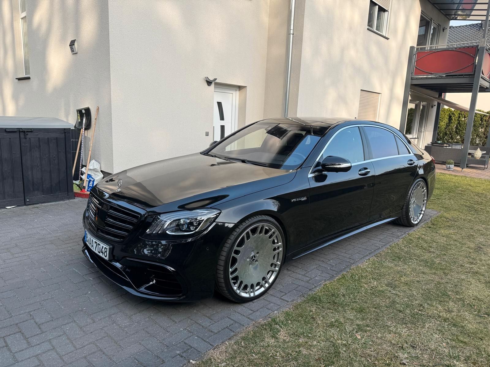 MERCEDES-BENZ S 560 4MATIC -