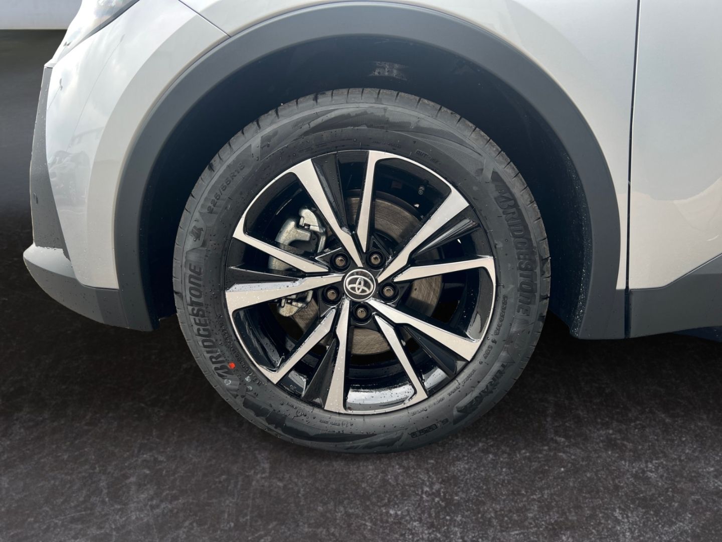Toyota C-HR - Bild 18