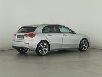 صورة 6 لـ 2021 Mercedes-BENZ A 220