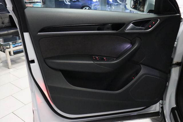 Fahrzeugabbildung Audi Q3 2.0 Sport S-line Quattro|PANO|LED|ROTOR|