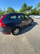Volvo XC60 D5 AWD Geartronic Kinetic Kinetic - Volvo XC60: Kinetic