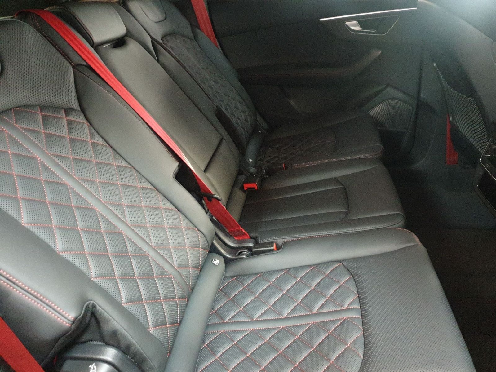Audi SQ7 - Bild 14