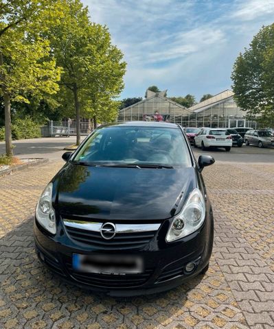 Opel Corsa D TÜV NEU