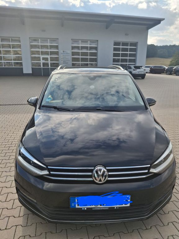 Image of Volkswagen Touran