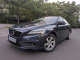 Volvo V40 Cross Country D4 Geartronic Summum Summum - Volvo V40 Cross Country von privat