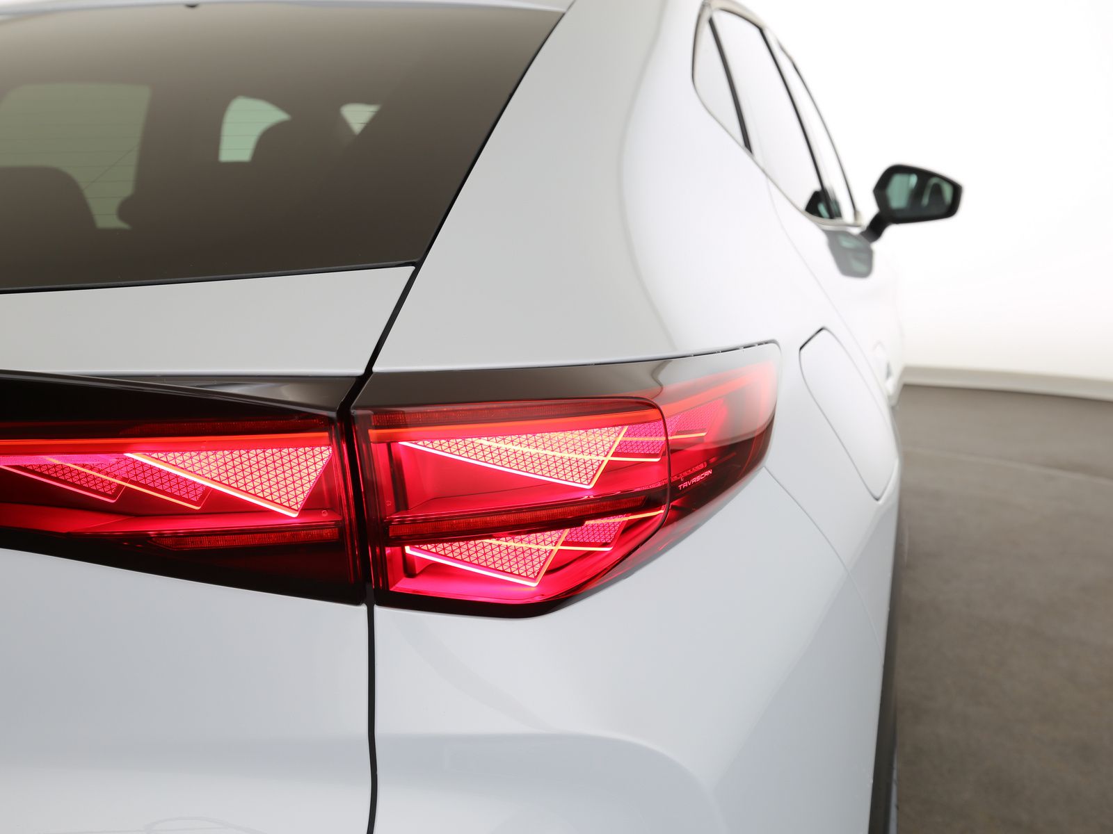 Cupra Tavascan - Bild 24