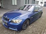 BMW 318 318i M-Paket - BMW 318 aus 2006: 318i