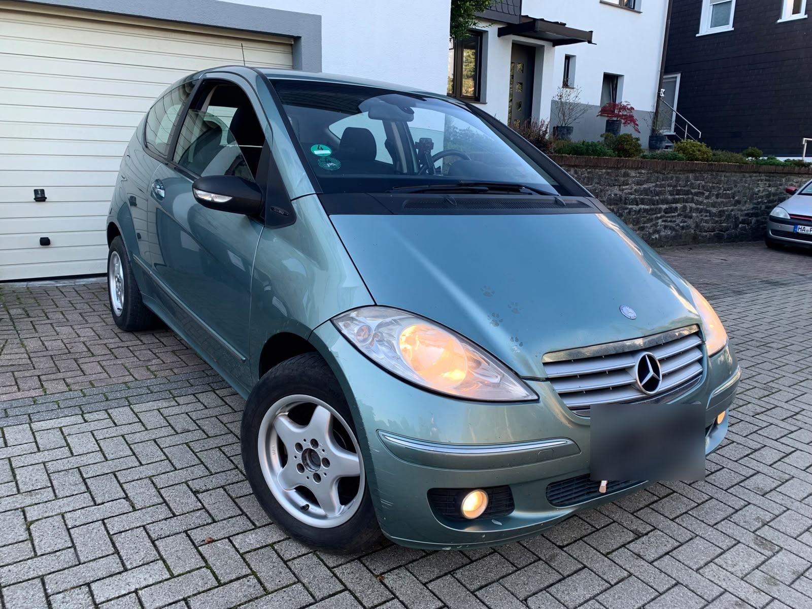Mercedes-Benz A 200