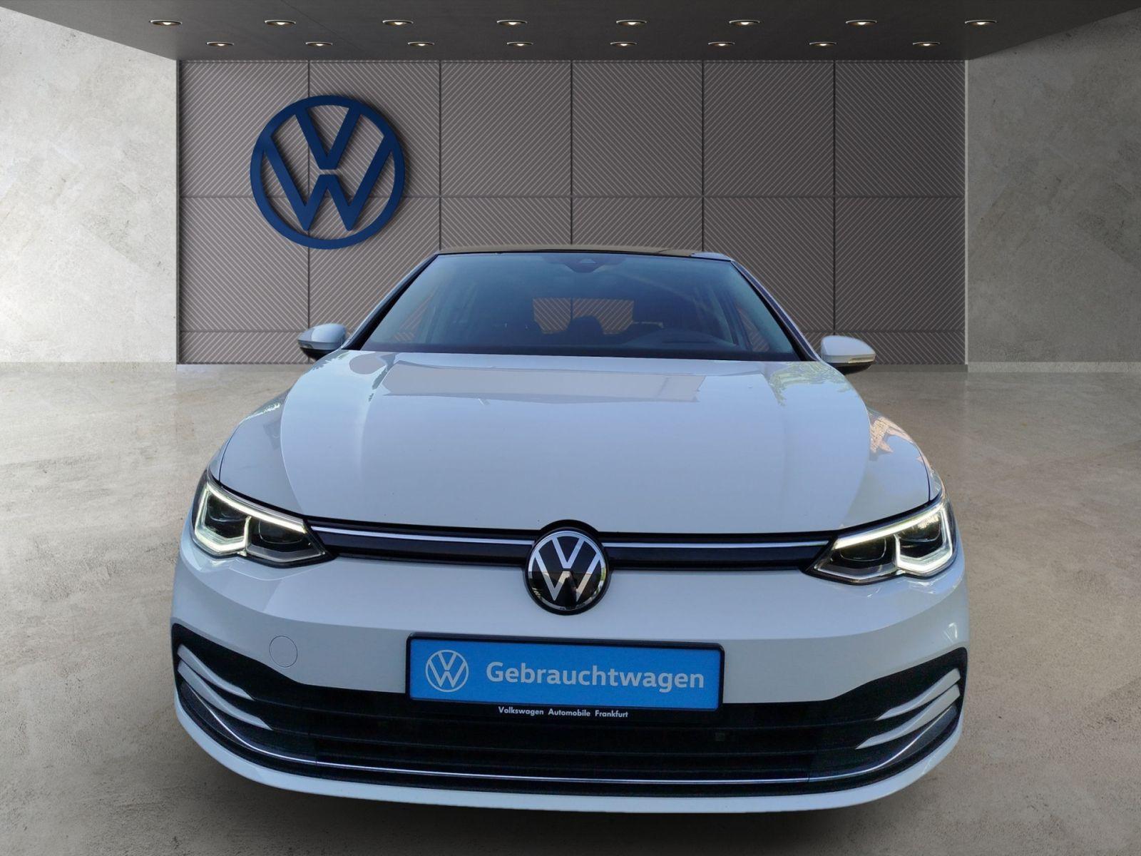 Volkswagen Golf VIII 2.0 TDI DSG Active Navi DAB+ IQ.Light