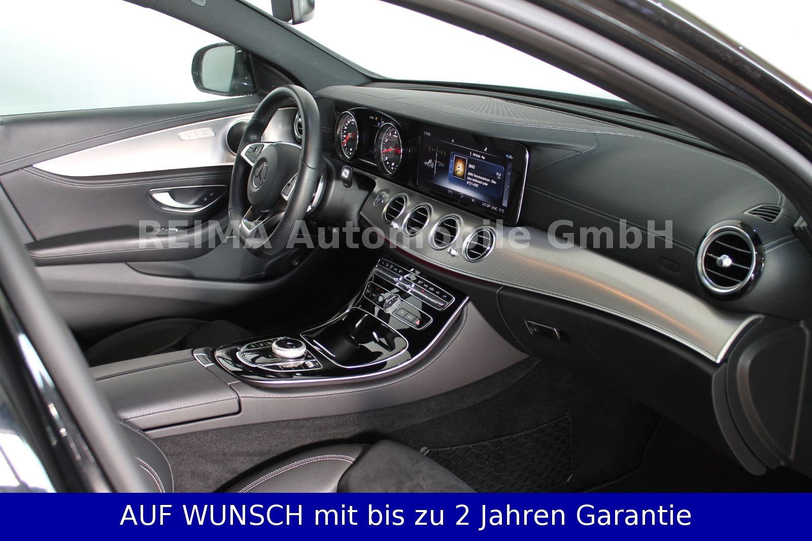 Fahrzeugabbildung Mercedes-Benz E 200 T, AMG-Line, LED Scheinwerfer, AHK
