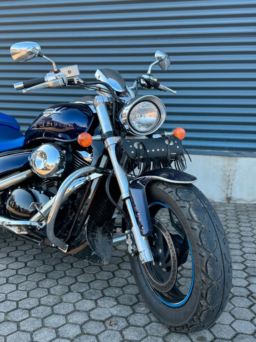 Suzuki M800 TOP, Auspuffanlage, Fußrastenumbau