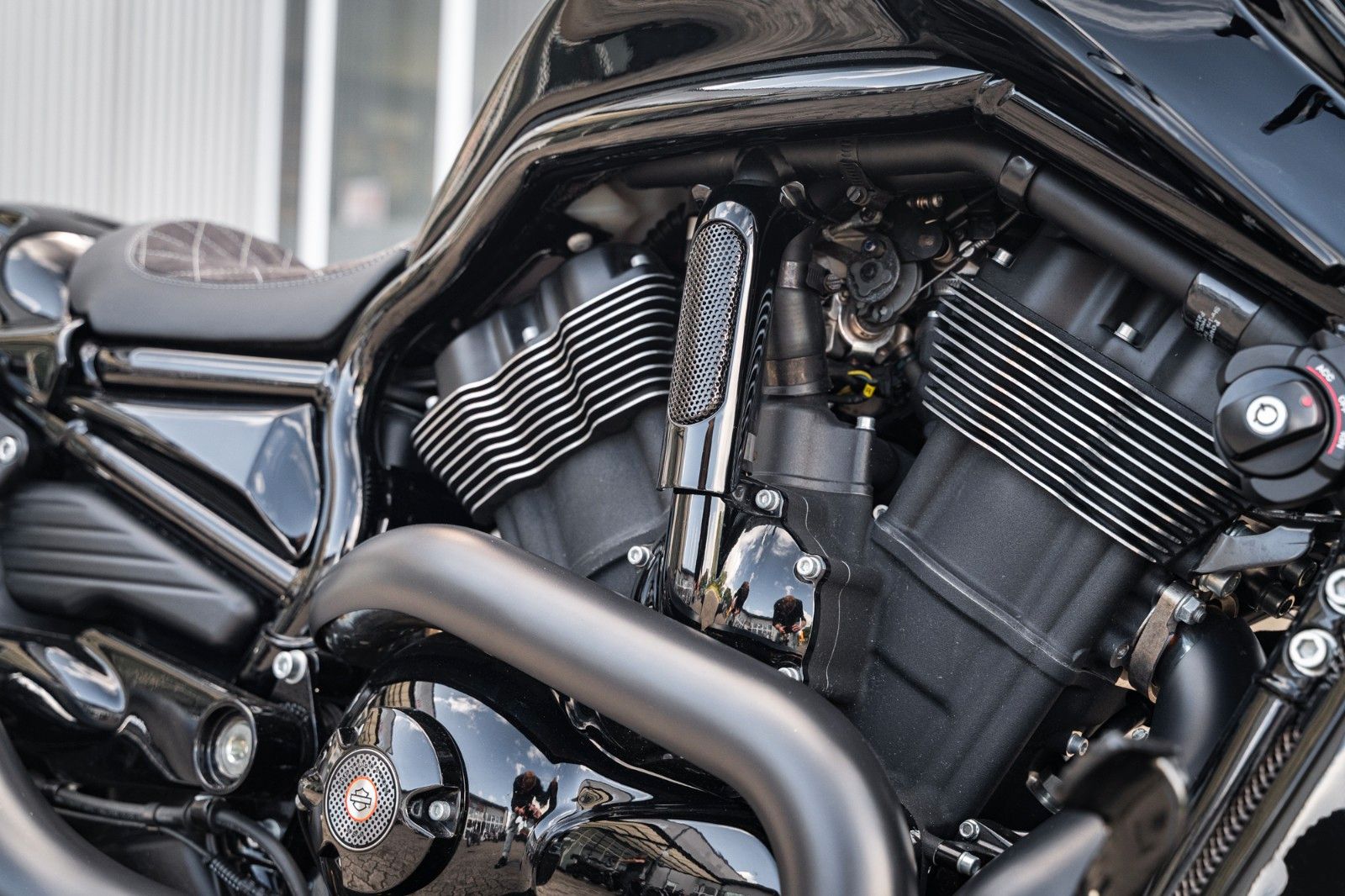 Fahrzeugabbildung Harley-Davidson VRSCDX Night Rod Special AIRRIDE 280 BadBoyCusto