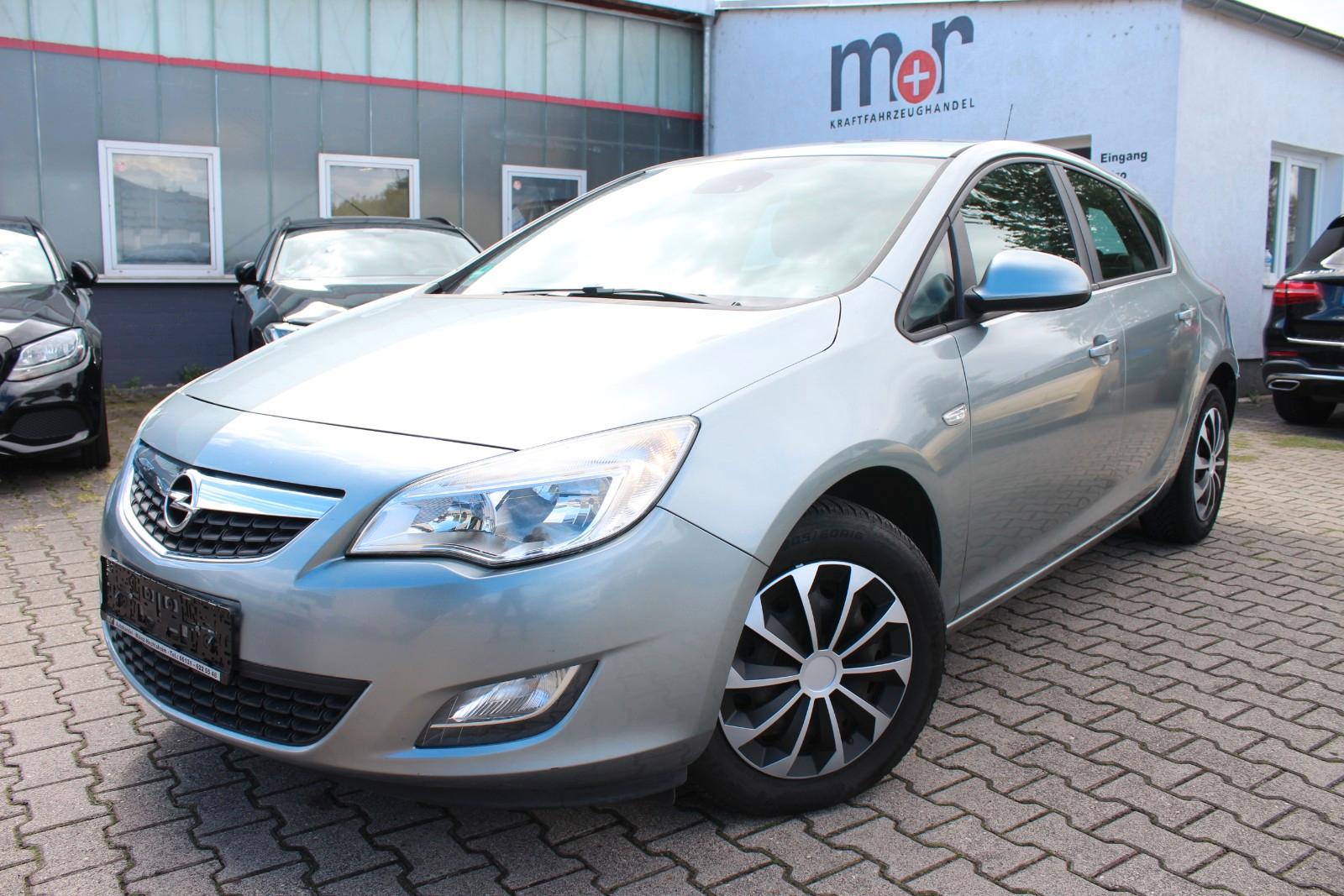 Opel Astra J Lim. 5-trg. Design Edition