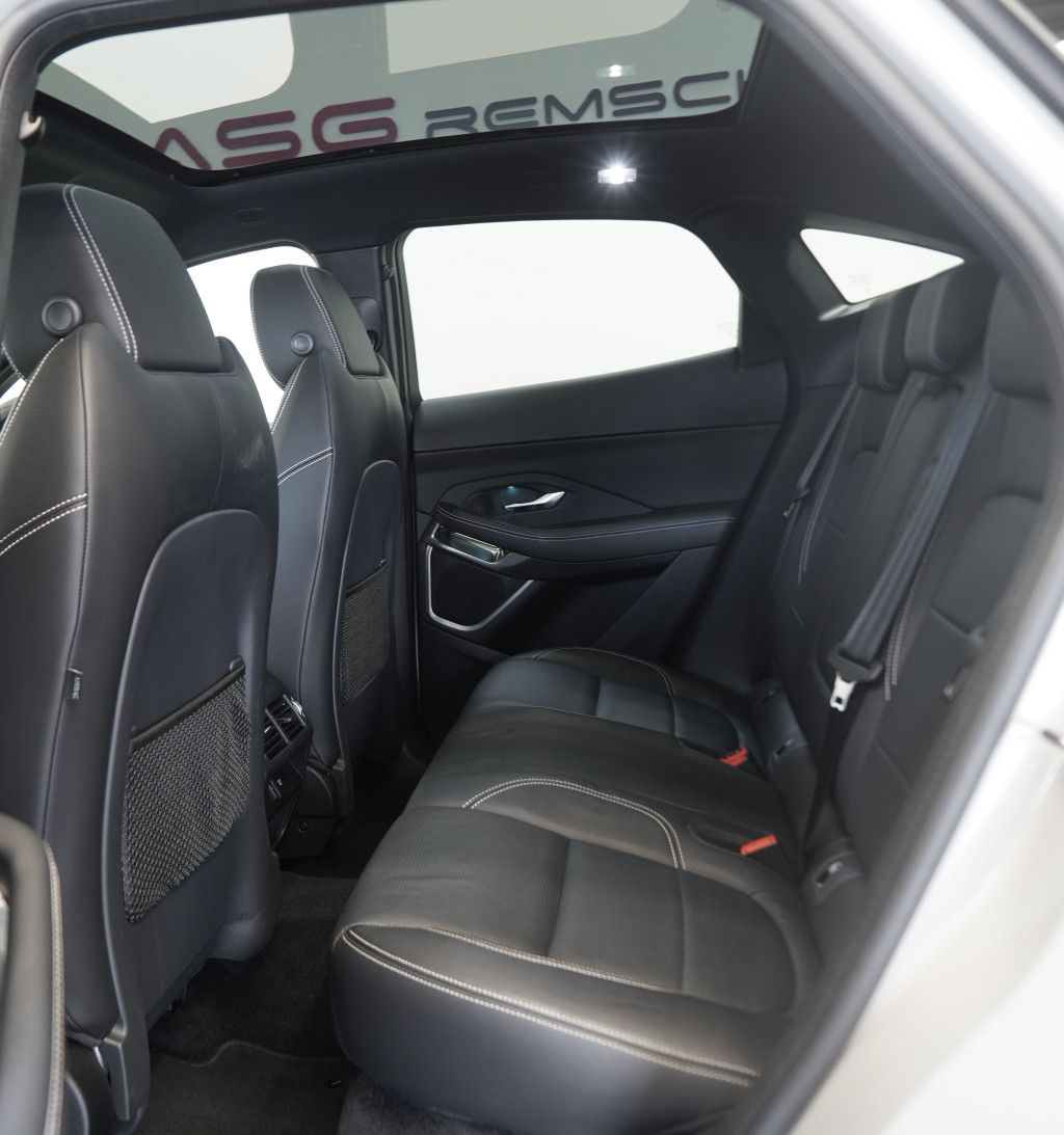 Jaguar E Pace