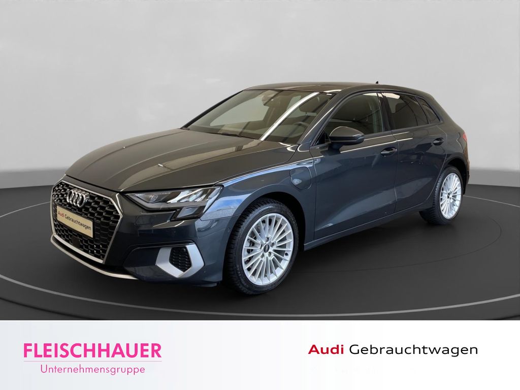 Audi A3 — hlavná fotografia
