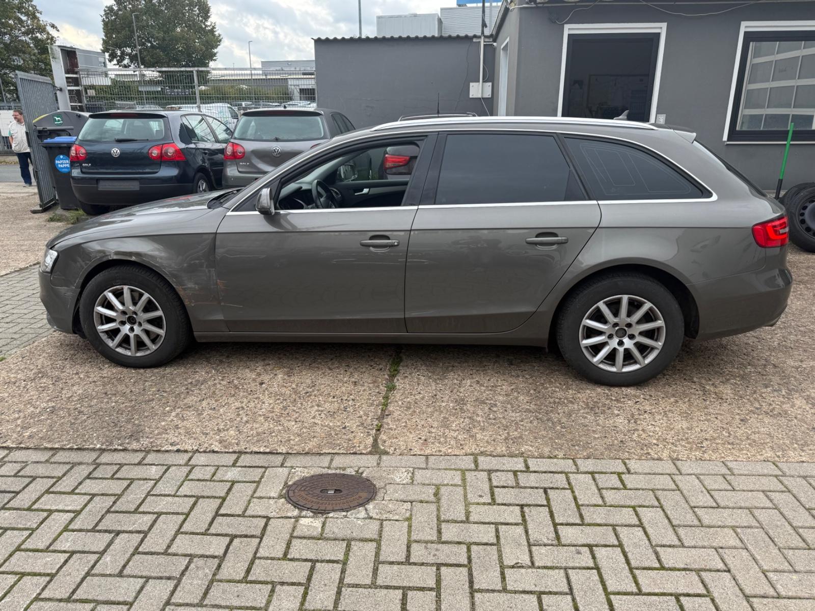 Audi A4 2013 — photo 6
