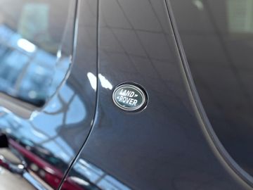 Land-Rover Discovery - 5