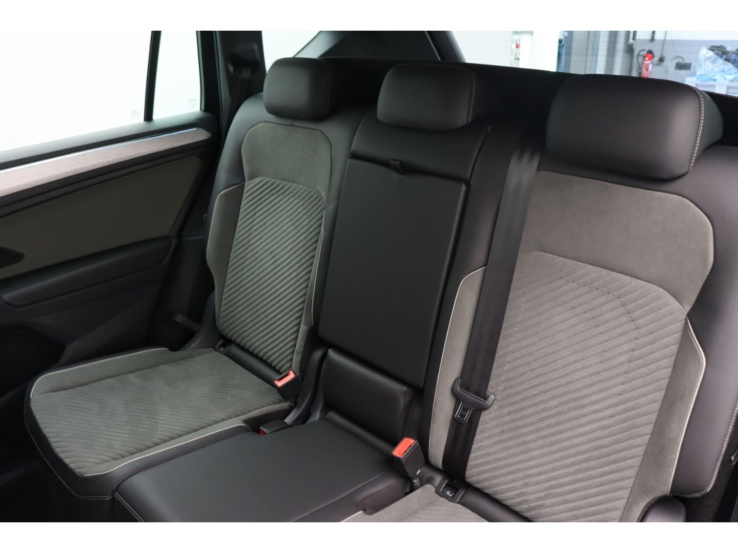 Fahrzeugabbildung SEAT Tarraco 2.0 AHK Schwenkbar ACC Navi SHZ