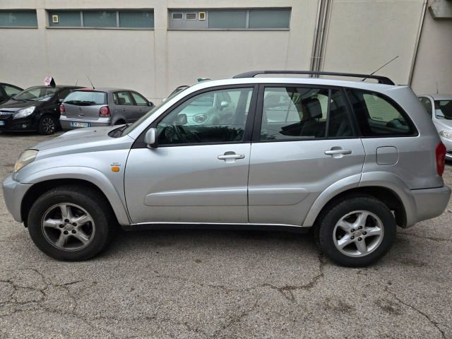 Toyota RAV 4 2.0 Tdi Gancio Traino