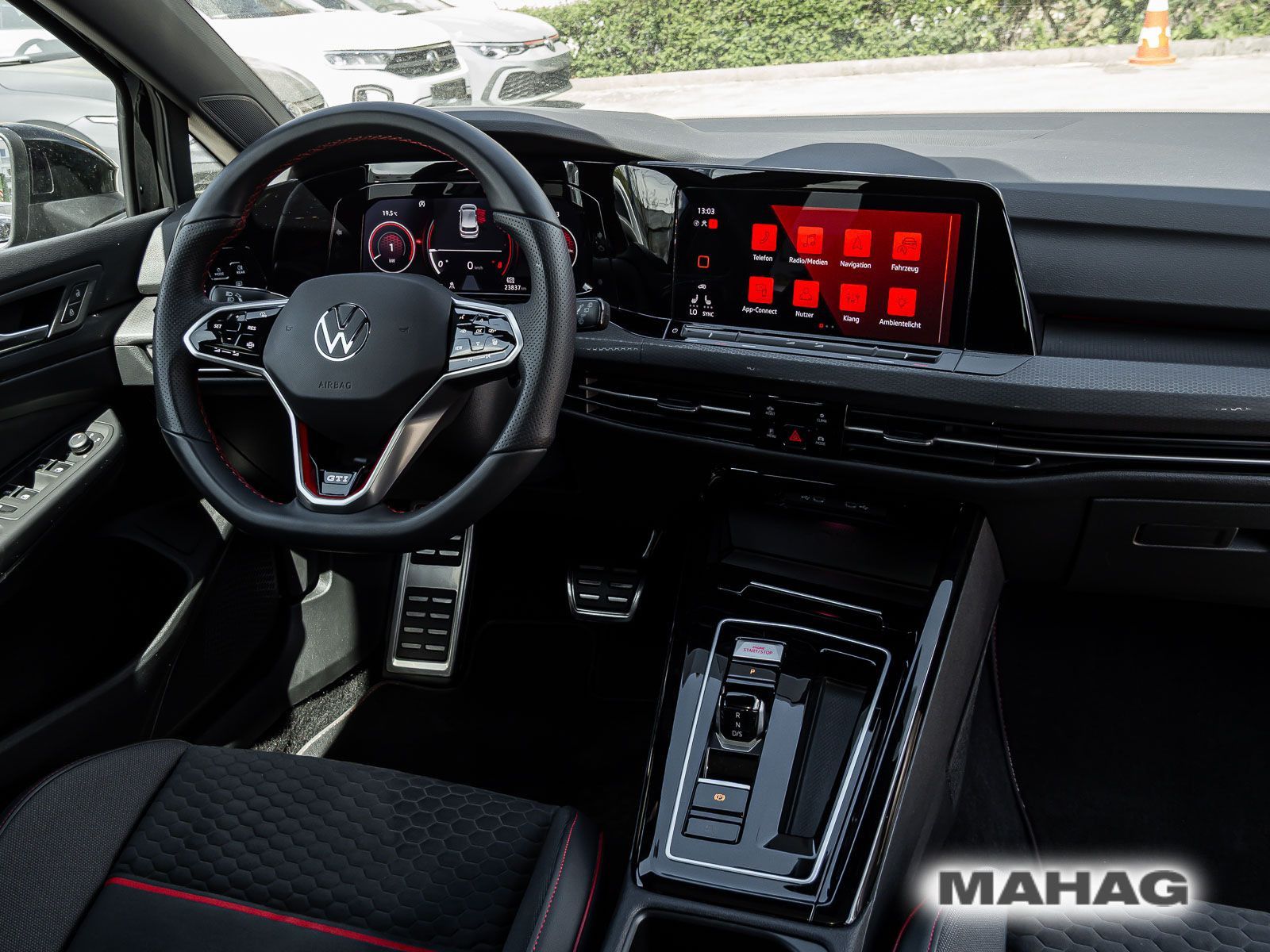 Volkswagen Golf VIII GTI Clubsport 2.0 TSI BlackStyle IQ.Li foto 11