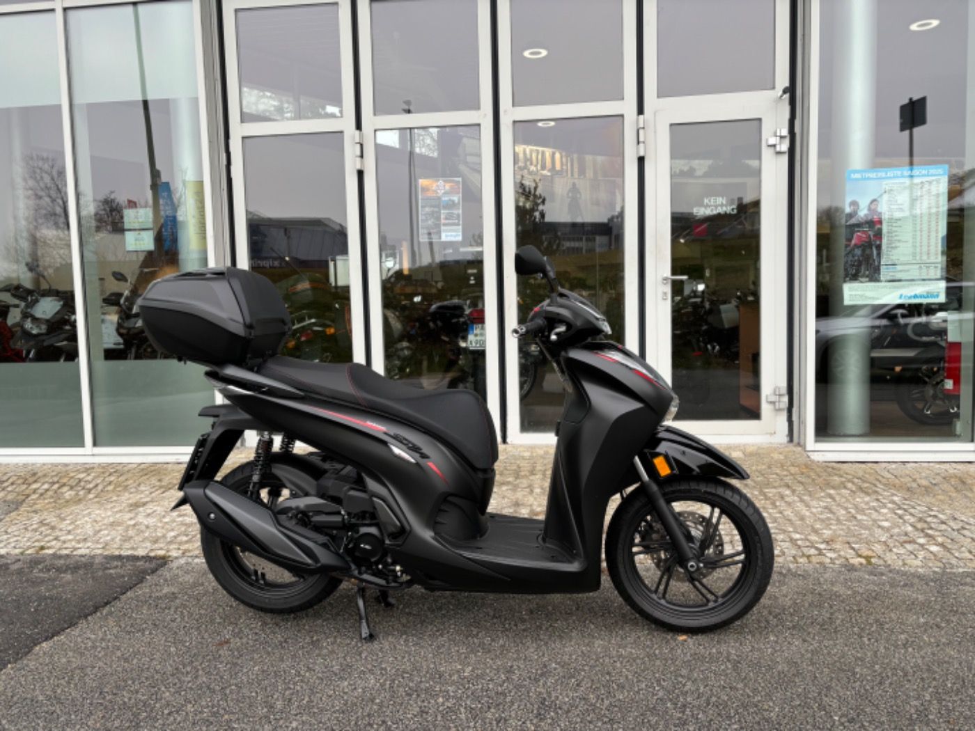 Fahrzeugabbildung Honda SH 350i inkl. Topcase, wenig KM,